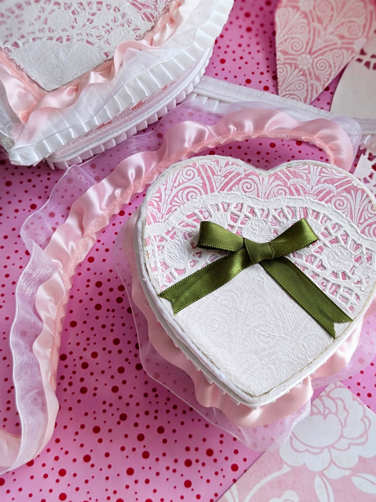 Vintage Heart Boxes with Brie and Brianne