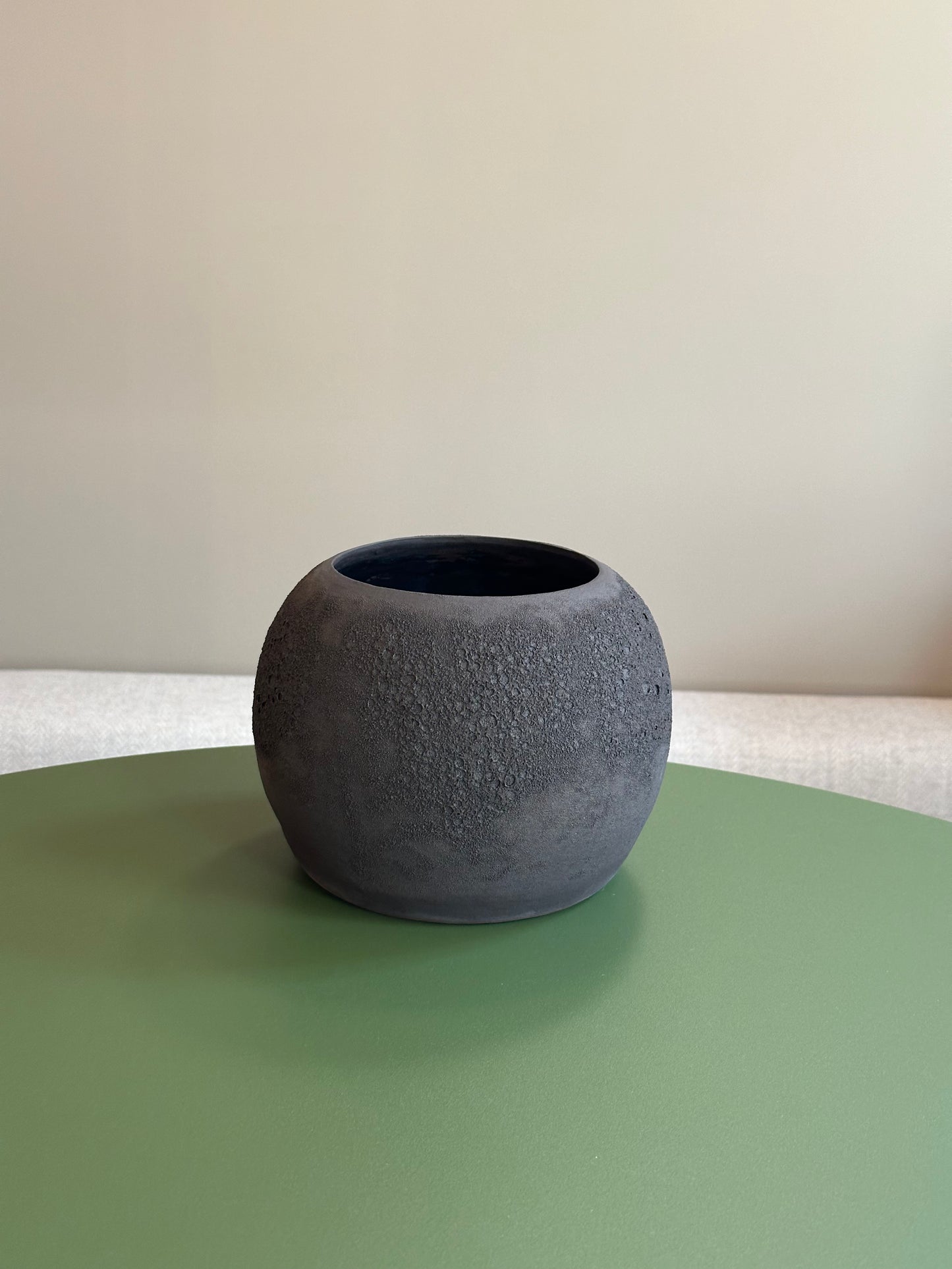 Round Lava Pico Vase by FB Ceramics